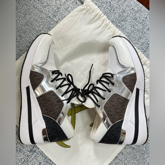 Tenis Michael Kors Lady Platform Rubber Outsole Size 10 - Picture 4 of 9